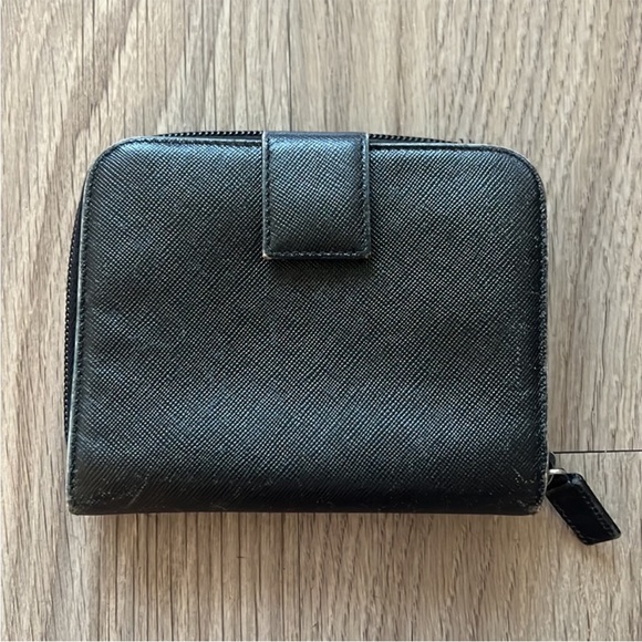 Authentic Prada Saffiano Leather Zip Around Wallet - Picture 2 of 14